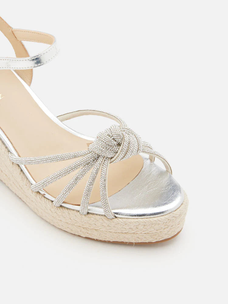 PAZZION, Olivier Crystal-Knot Wedges, Silver
