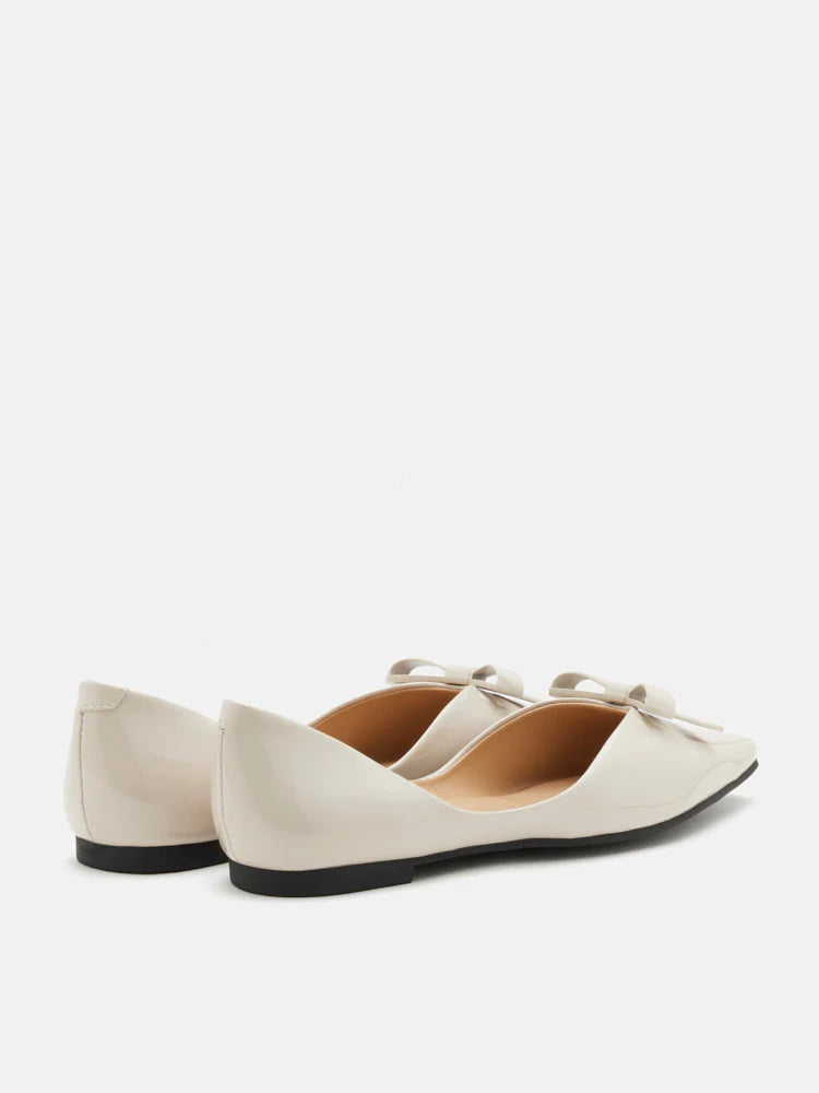 PAZZION, Rosalind Bow-Detailed Patent Leather Flats, Beige