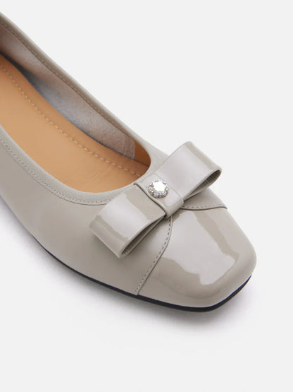 PAZZION, Fayence Patent Bow Flats, Grey