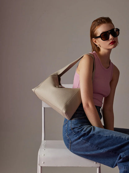 PAZZION, Jarelisse Clasp Buckle Leather Shoulder Bag, Grey