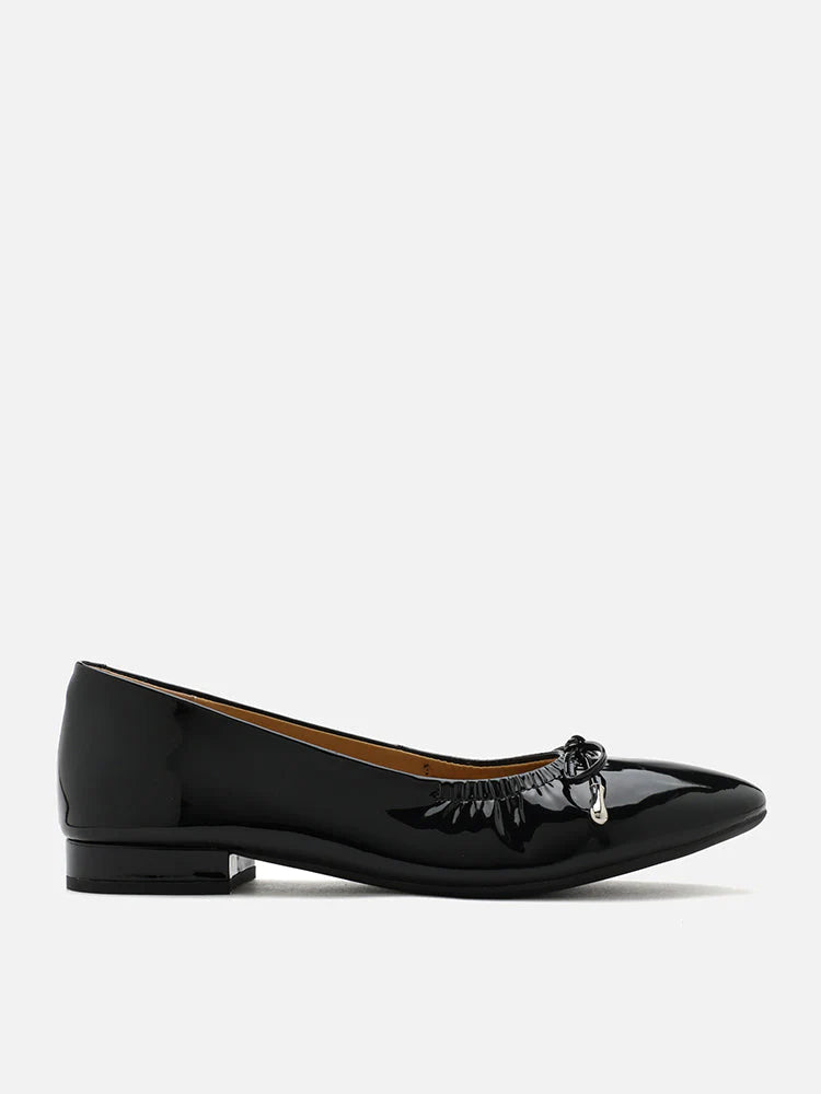 PAZZION, Margaret Bow Patent Ruched Detail Flats, Black